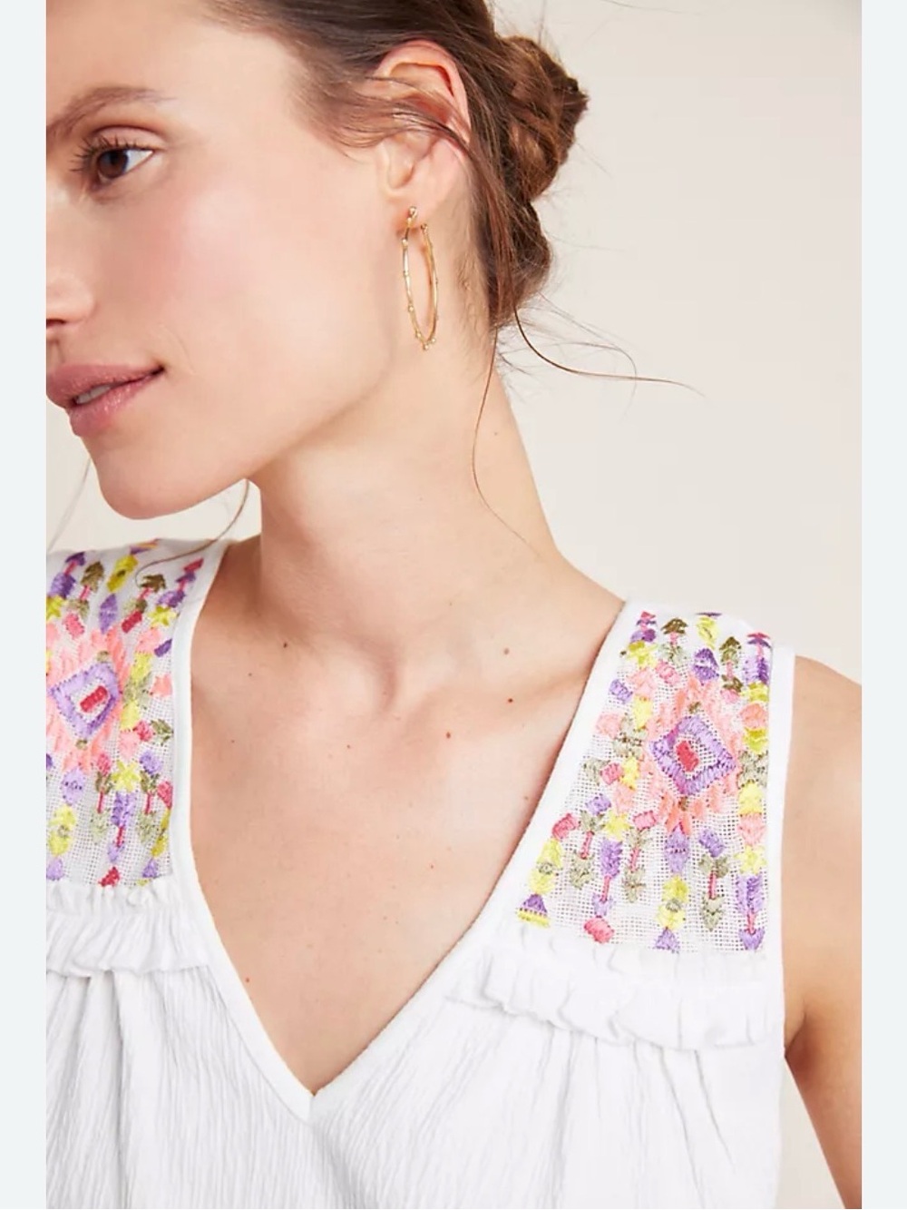 Anthropologie White Embroidered V-Neck Tank Top M NWT
